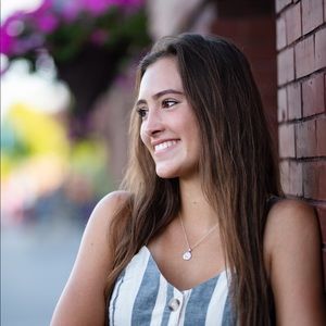 Meet your Posher, Aubrie
